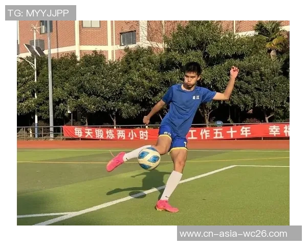 我心中的足球老师教会我的不仅是技术还有人生哲理